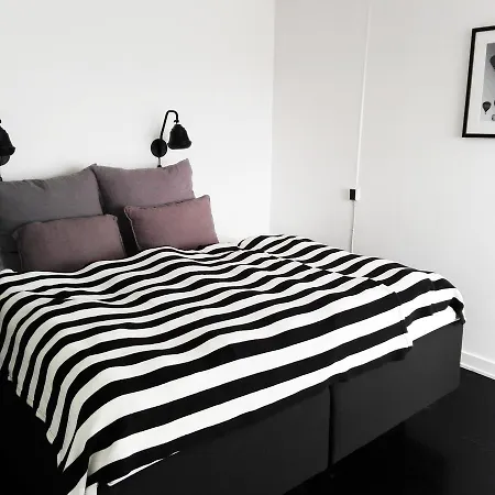 Strandlyst Og Restaurant Hotel